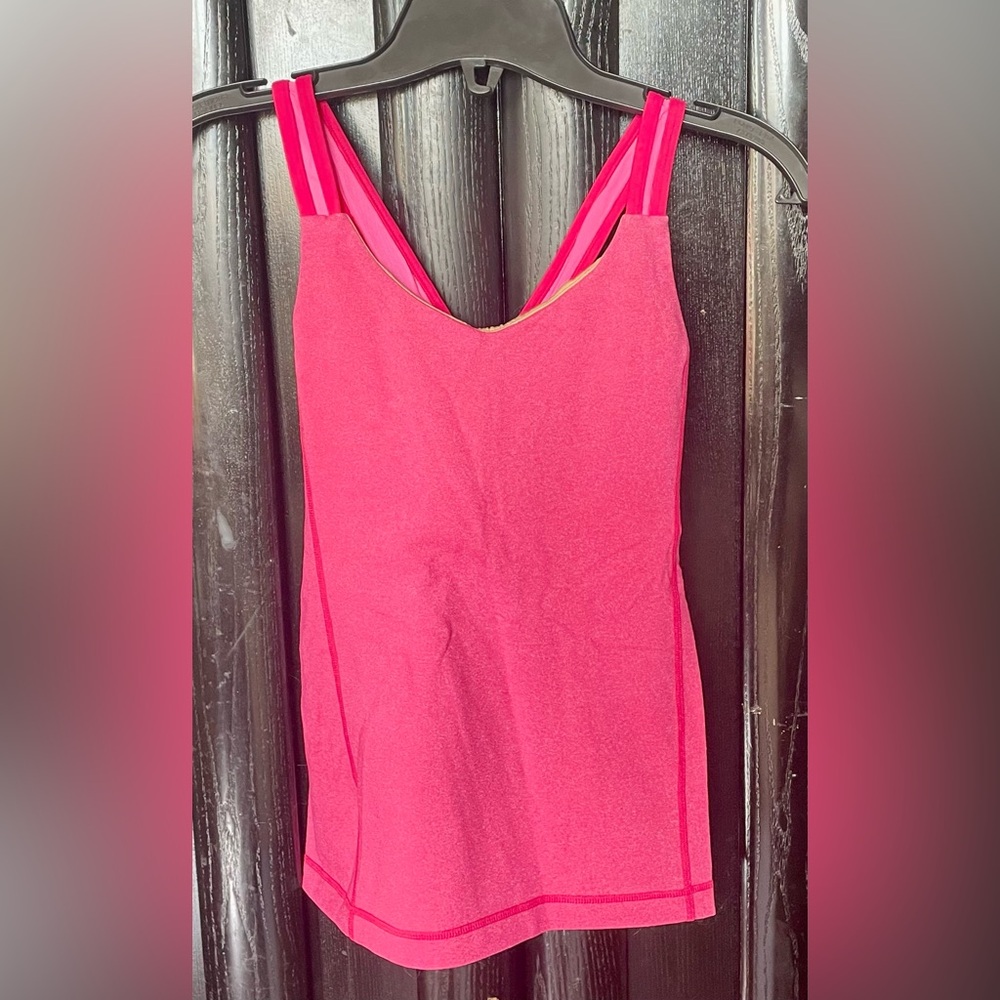 Lululemon Ladies Pink Tank Top